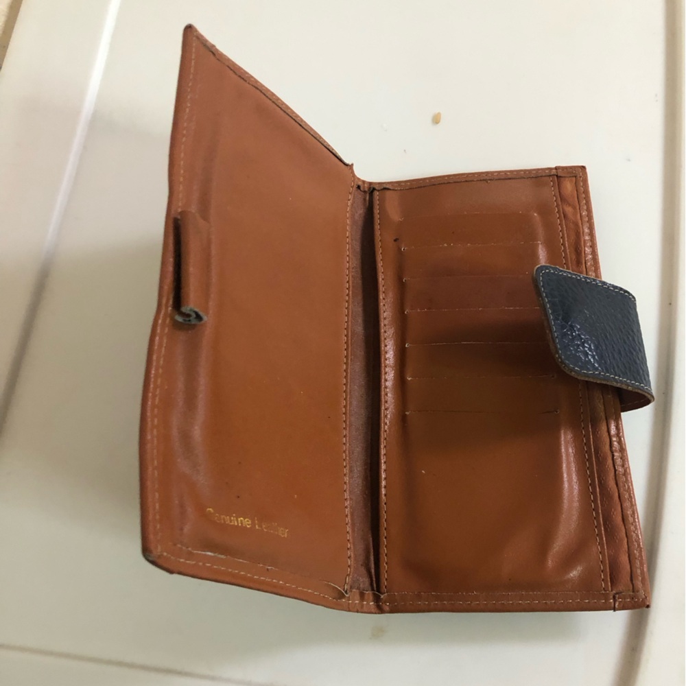 Dooney & Bourke Pebbled Leather Blue and Brown Wallet Checkbook - Picture 4 of 8